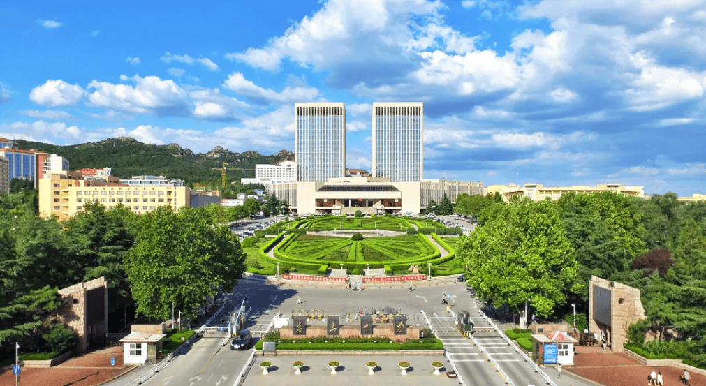 青岛的大学(青岛所有大学一览表)-图1